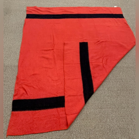 Mid Century Vintage Wool Ward's Fleecydown Hudson Bay Style Striped Blanket - Picture 4 of 16